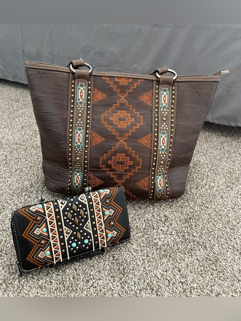 Montana West embellished Aztec southwest tote bag and wallet set. Brown / Black - Picture 12 of 16